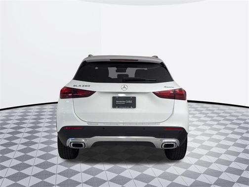 2025 Mercedes-Benz GLA 250 4MATIC