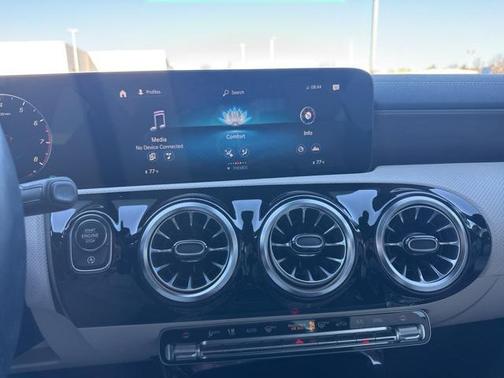 2023 Mercedes-Benz CLA 250 4MATIC