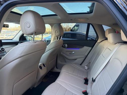 2020 Mercedes-Benz GLC 300 4MATIC