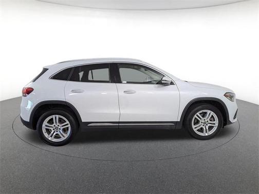 2021 Mercedes-Benz GLA 250 Base 4MATIC