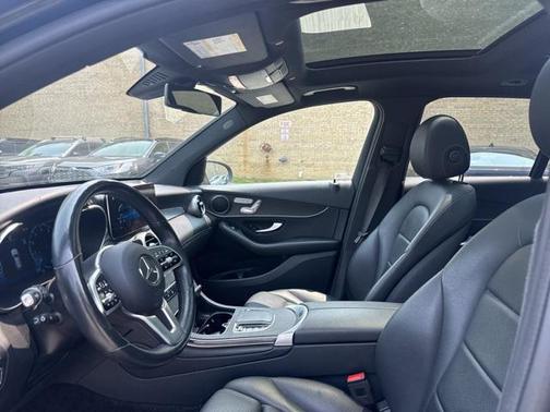 2021 Mercedes-Benz GLC 300 4MATIC