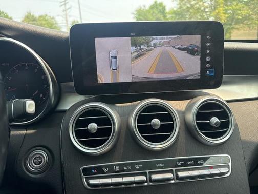2021 Mercedes-Benz GLC 300 4MATIC
