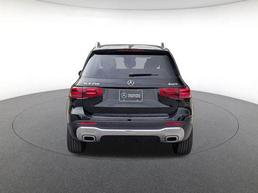Night Black 2026 Mercedes-Benz GLB 250 4MATIC