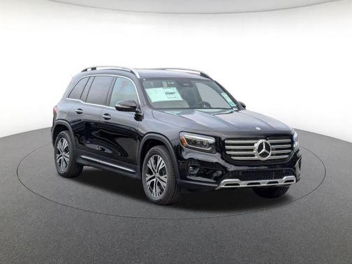 Night Black 2026 Mercedes-Benz GLB 250 4MATIC