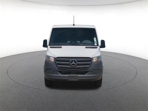2025 Mercedes-Benz Sprinter 2500 Standard Roof