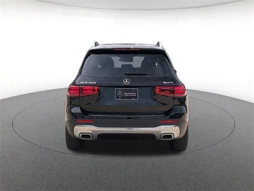 2025 Mercedes-Benz GLB 250 4MATIC