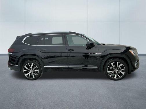 2026 Volkswagen Atlas 2.0T SEL Premium R-Line 4MOTION