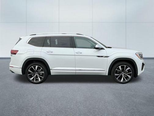 2026 Volkswagen Atlas 2.0T SEL Premium R-Line 4MOTION