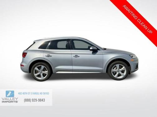 2020 Audi Q5 45 Premium Plus