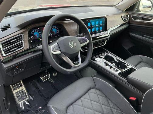 2026 Volkswagen Atlas 2.0T SEL Premium R-Line 4MOTION