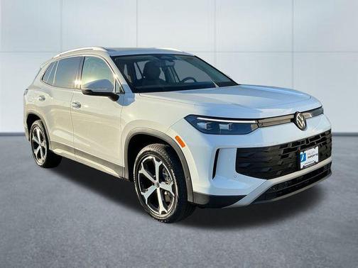 2025 Volkswagen Tiguan 2.0T SE 4MOTION