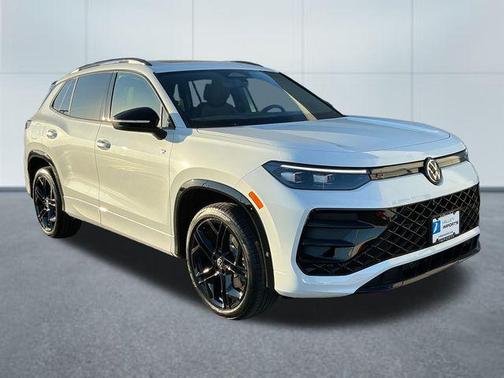 2026 Volkswagen Tiguan 2.0T SE R-Line Black 4MOTION