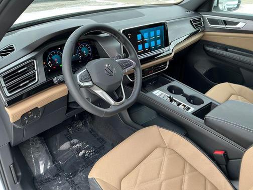 2026 Volkswagen Atlas Cross Sport 2.0T SE