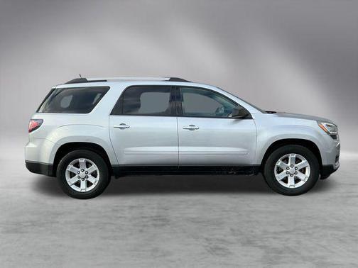 2015 GMC Acadia SLE-2