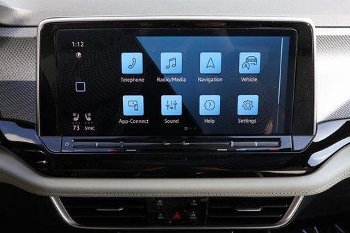 2025 Volkswagen Atlas Cross Sport 2.0T SEL Premium