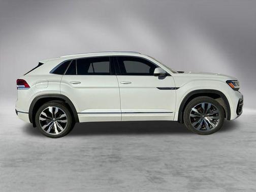 2023 Volkswagen Atlas Cross Sport 3.6L V6 SEL Premium R-Line