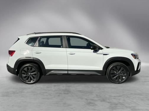 2022 Volkswagen Taos 1.5T S