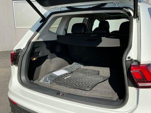 2018 Volkswagen Tiguan 2.0T SEL