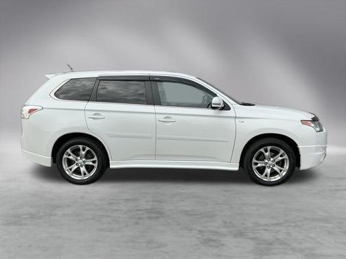 2014 Mitsubishi Outlander GT