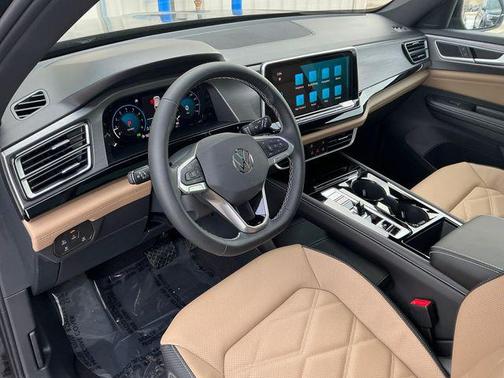 2026 Volkswagen Atlas Cross Sport 2.0T SE w/Technology 4MOTION