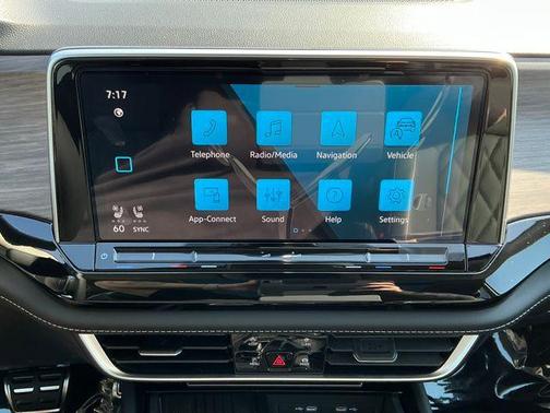 2026 Volkswagen Atlas 2.0T SEL Premium R-Line 4MOTION