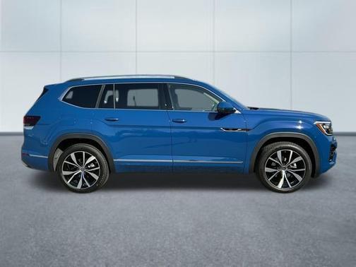 2026 Volkswagen Atlas 2.0T SEL Premium R-Line 4MOTION