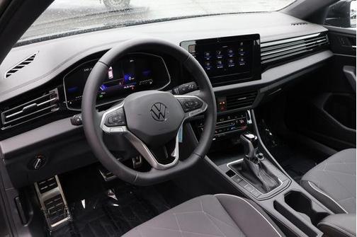 2025 Volkswagen Jetta 1.5T Sport