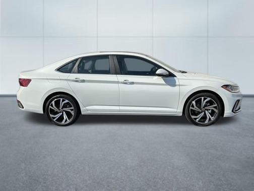 2025 Volkswagen Jetta 1.5T SEL