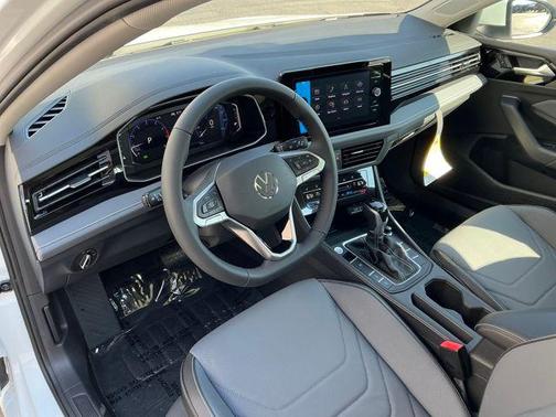2025 Volkswagen Jetta 1.5T SEL