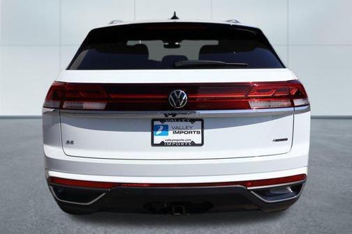 2025 Volkswagen Atlas Cross Sport 2.0T SE w/Technology 4MOTION