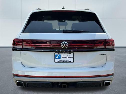 2025 Volkswagen Atlas 2.0T Peak Edition