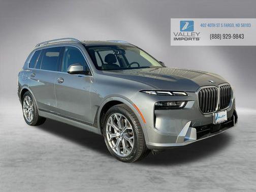 2025 BMW X7 xDrive40i