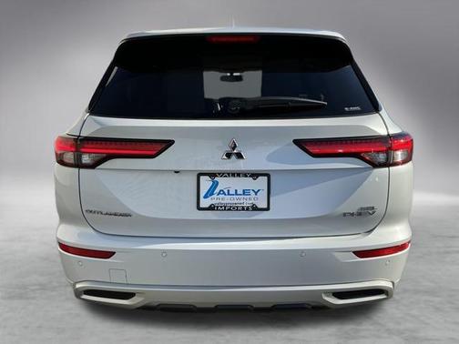 2023 Mitsubishi Outlander PHEV SEL