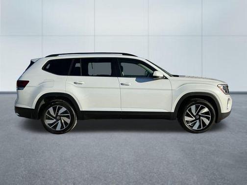 2026 Volkswagen Atlas 2.0T SE w/Technology 4MOTION