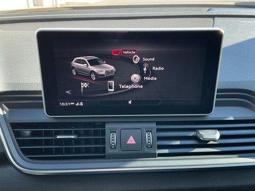 2018 Audi Q5 2.0T Tech Premium