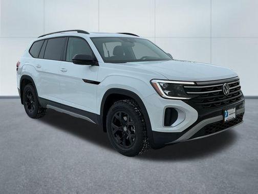 2026 Volkswagen Atlas Peak Edition