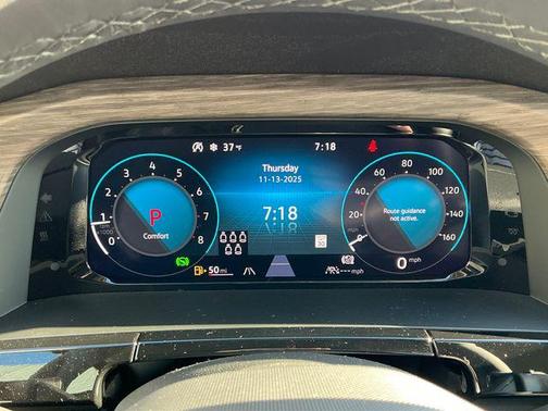 2025 Volkswagen Atlas 2.0T SEL Premium R-Line 4MOTION