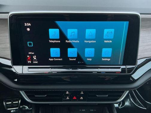 Deep Black 2026 Volkswagen Atlas 2.0T SEL Premium R-Line 4MOTION