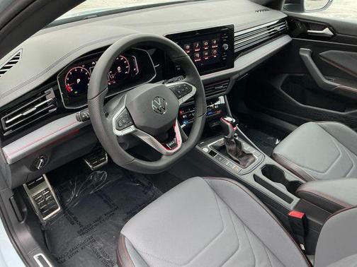 2026 Volkswagen Jetta GLI 2.0T Autobahn