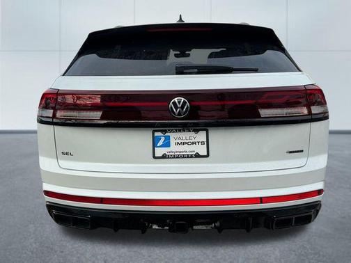 2026 Volkswagen Atlas Cross Sport 2.0T SEL