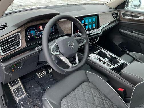 2026 Volkswagen Atlas 2.0T SEL Premium R-Line 4MOTION