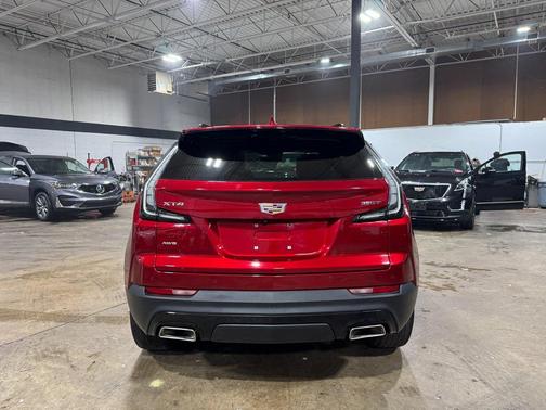 2023 Cadillac XT4 Sport