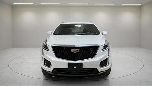 2023 Cadillac XT5 Sport