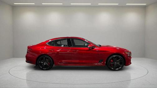 2022 Genesis G70 3.3T AWD