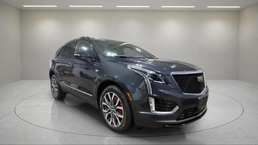 2022 Cadillac XT5 Sport