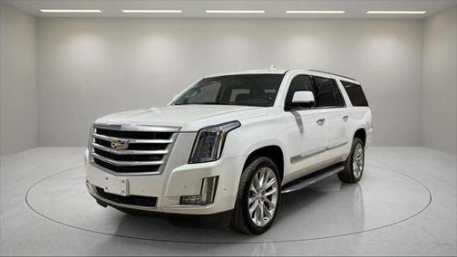 2018 Cadillac Escalade ESV Luxury