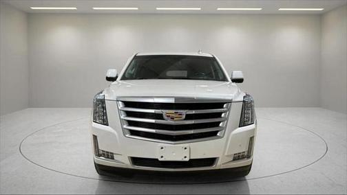 2018 Cadillac Escalade ESV Luxury