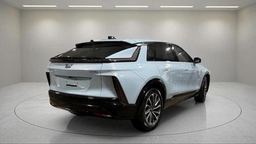 2024 Cadillac LYRIQ Sport