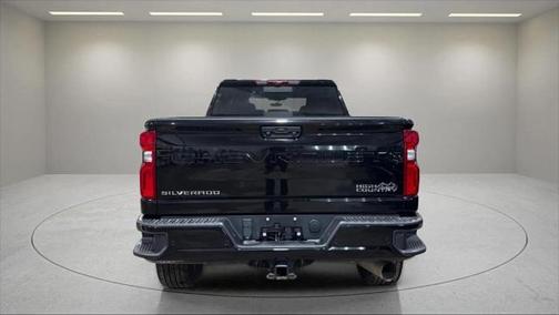 2022 Chevrolet Silverado 2500 High Country