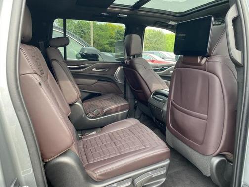 2023 Cadillac Escalade ESV V-Series